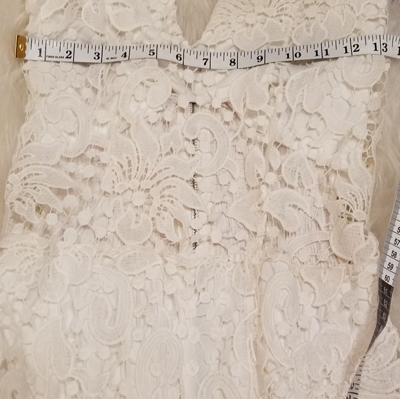 Gorgeous boho strapless eyelet dress - Picture 5 of 8